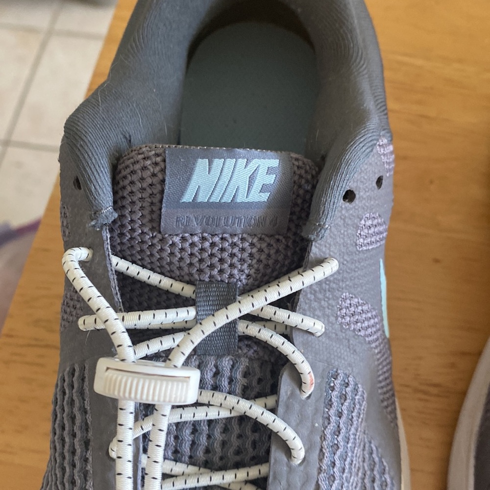 Shoes - Picture 3 of 5